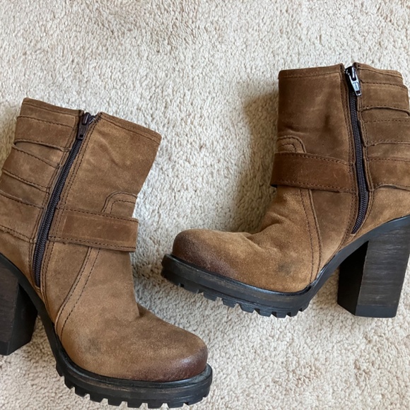 Women's suede  boots - Picture 3 of 6